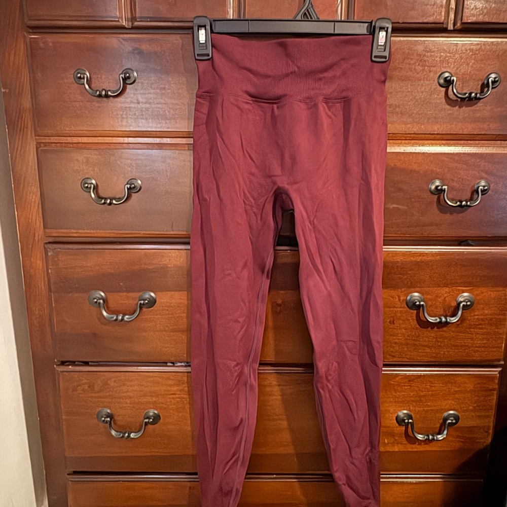 Burgundy Victorias Secret Pink Leggings